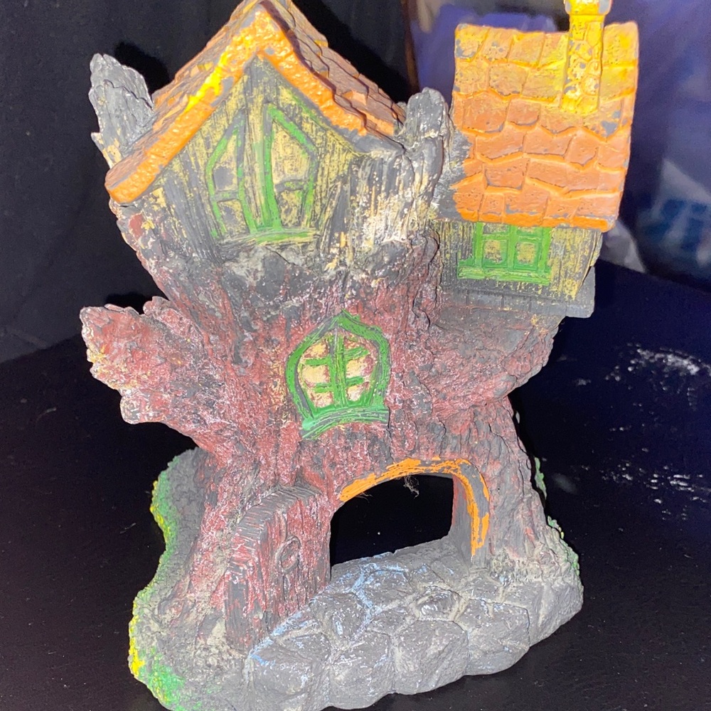 Colorful Treehouse for fish aquarium